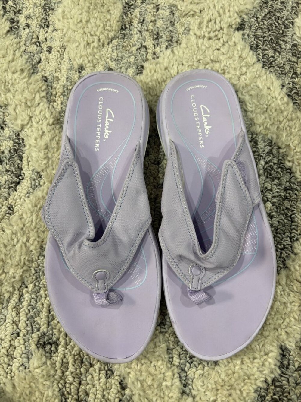 Clarks Cloudsteppers Glide Post Flip Flop Sandals Lilac Size 8 M